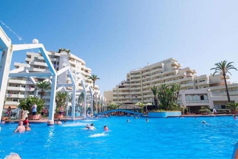 Benal-Beach-511. Walking Distance To The Beach Benalmadena Luaran gambar