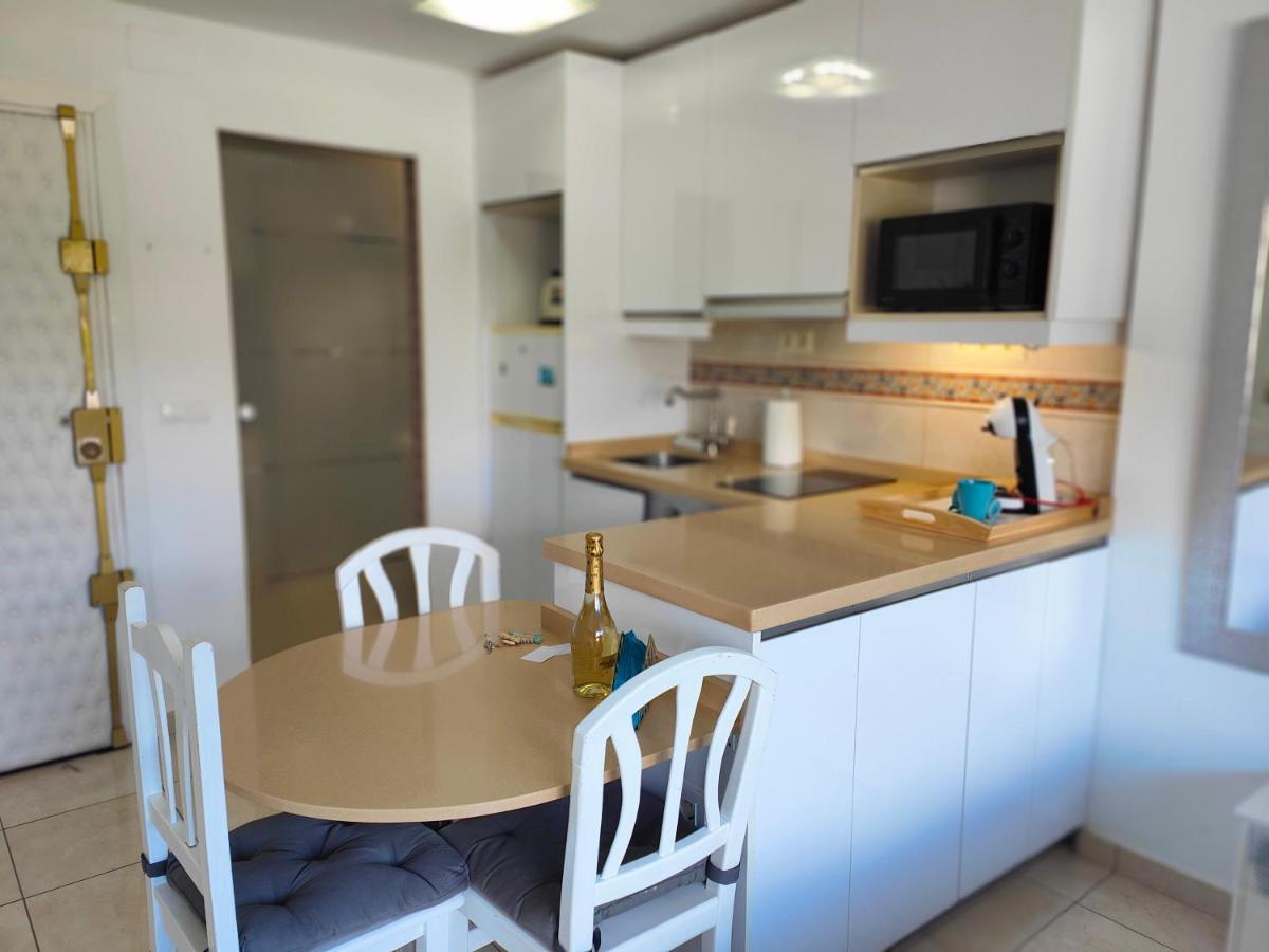 Benal-Beach-511. Walking Distance To The Beach Benalmadena Luaran gambar
